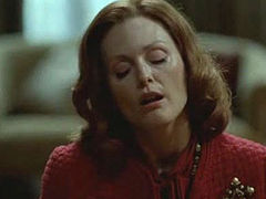 Julianne Moore giving a handjob