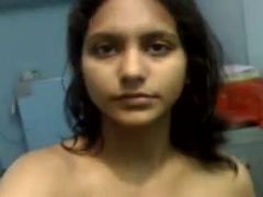 Hot and busty teen babe flashes her amazing body on webcam